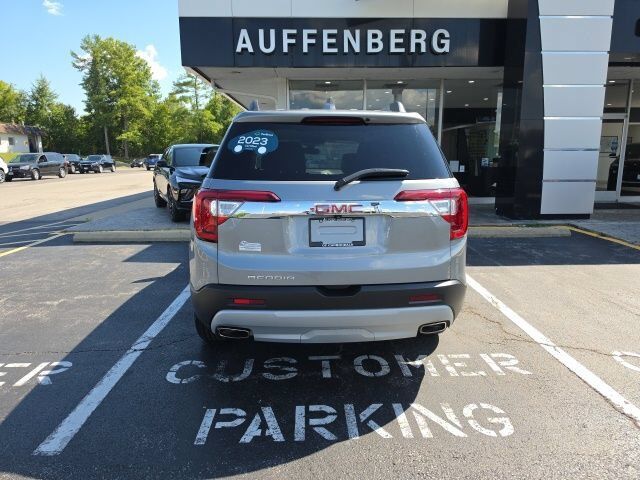 2023 GMC Acadia SLT Carbondale IL