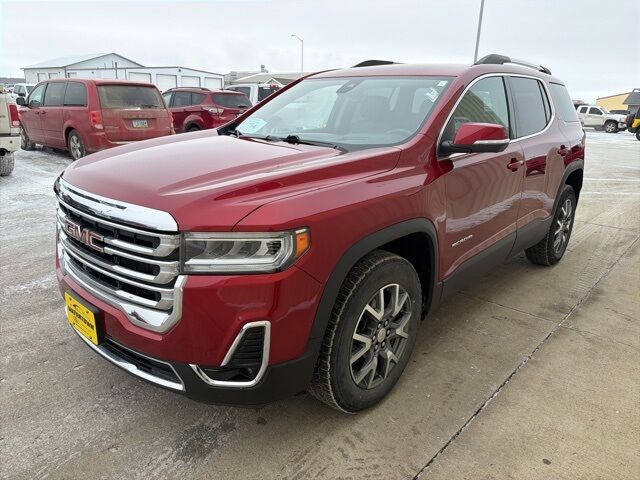 2023 GMC Acadia SLT Watertown SD