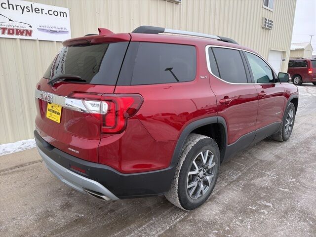 2023 GMC Acadia SLT Watertown SD