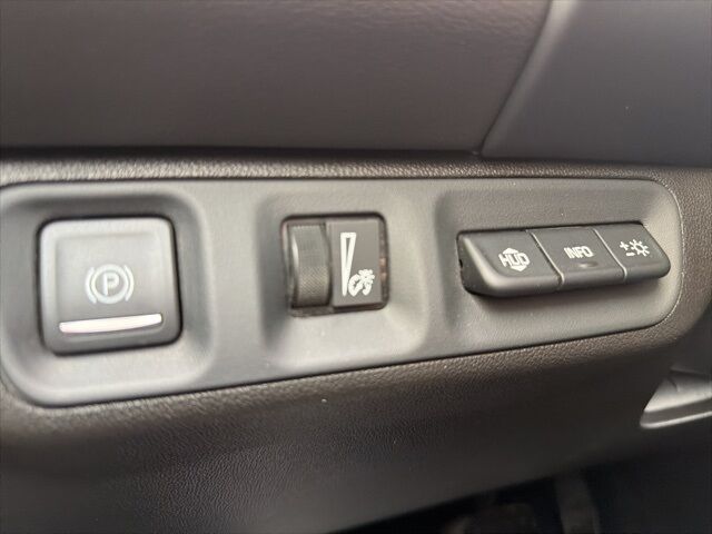 2023 GMC Acadia SLT Watertown SD