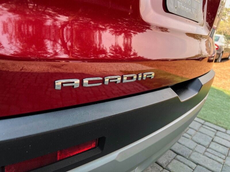 2023 GMC Acadia SLT Wilmington NC