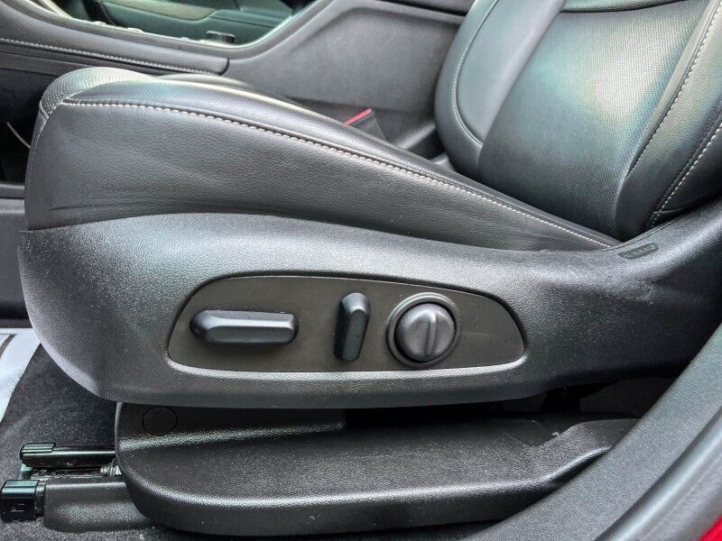 2023 GMC Acadia SLT Wilmington NC