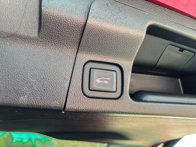 2023 GMC Acadia SLT Wilmington NC