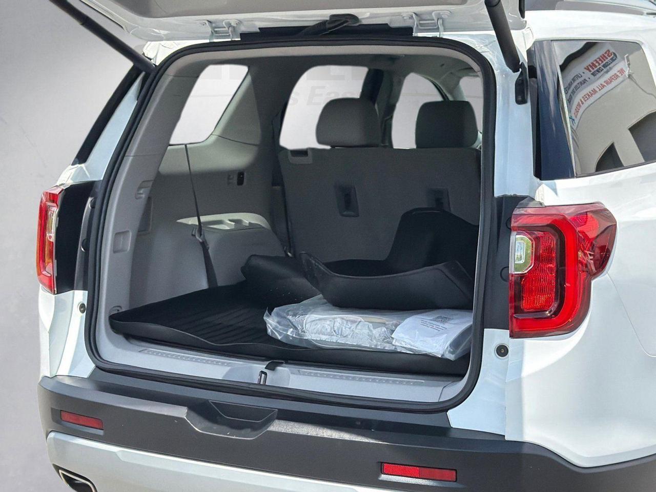 2023 GMC Acadia SLT Hagerstown MD