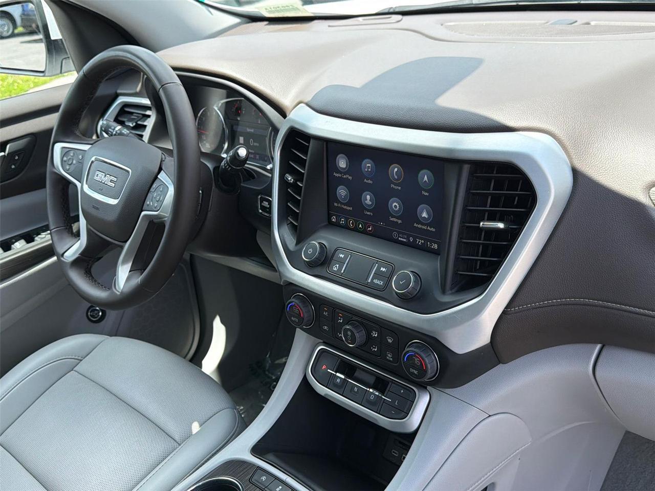 2023 GMC Acadia SLT Hagerstown MD