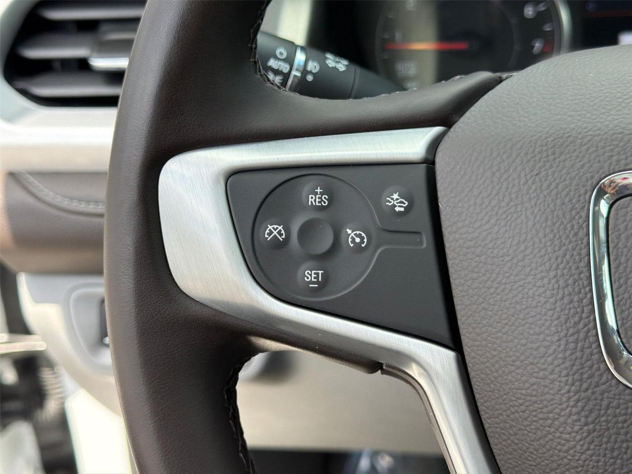 2023 GMC Acadia SLT Hagerstown MD