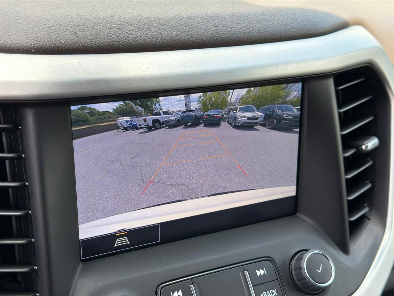 2023 GMC Acadia SLT Hagerstown MD