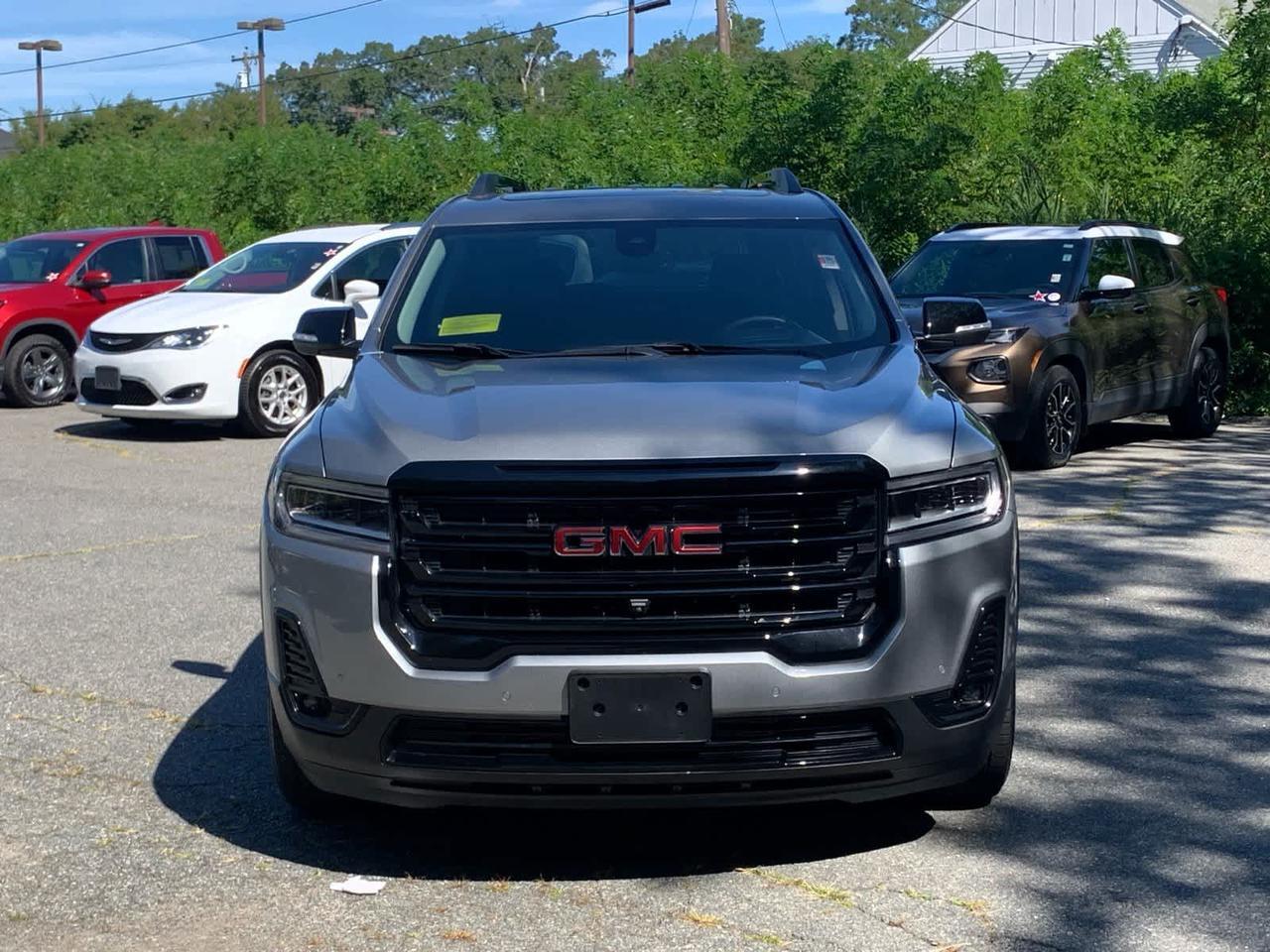 2023 GMC Acadia SLT Dartmouth MA