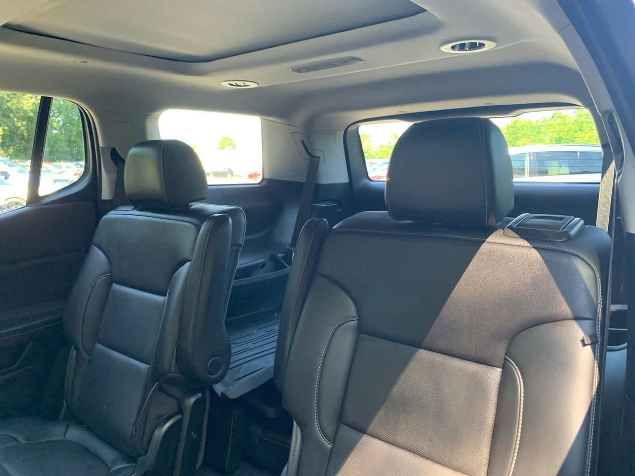 2023 GMC Acadia SLT Dartmouth MA