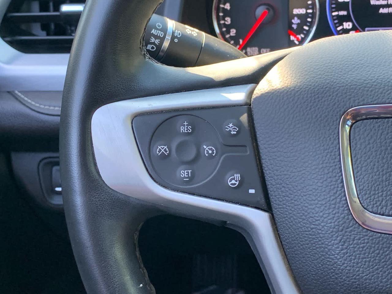 2023 GMC Acadia SLT Dartmouth MA