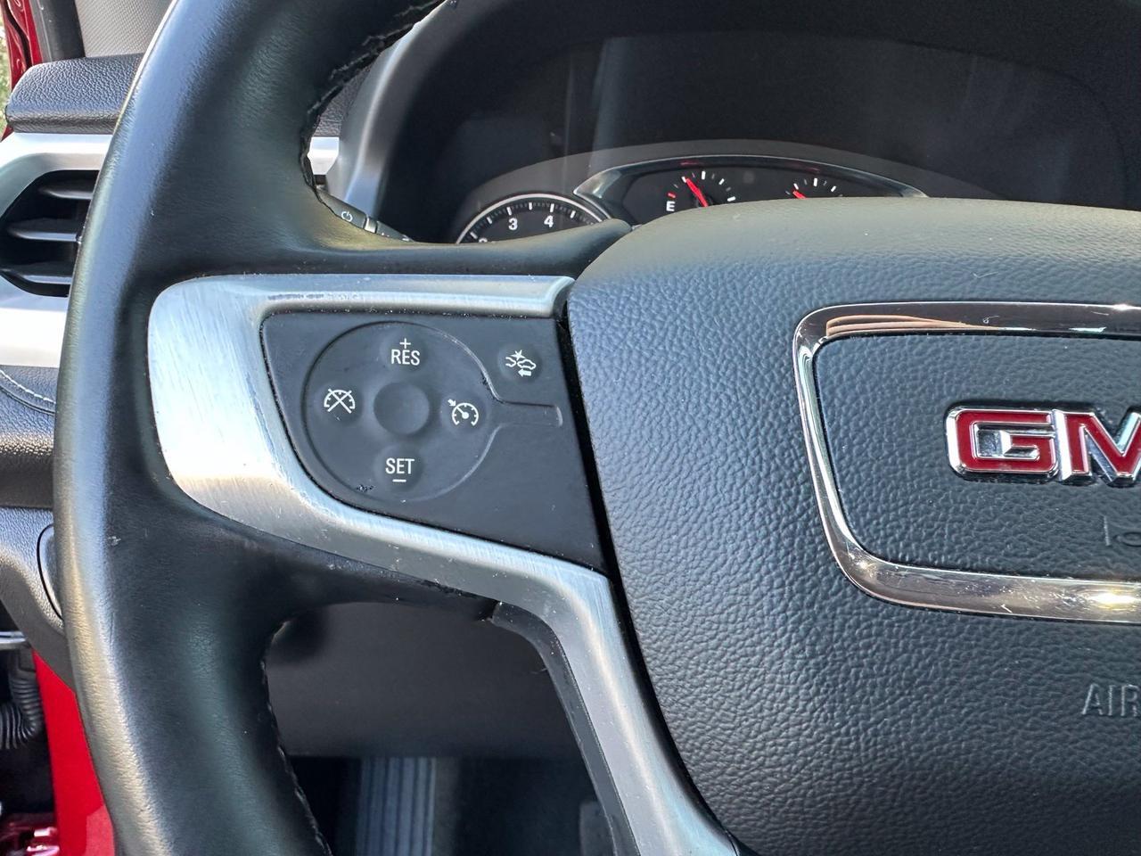 2023 GMC Acadia SLT Fredericksburg VA