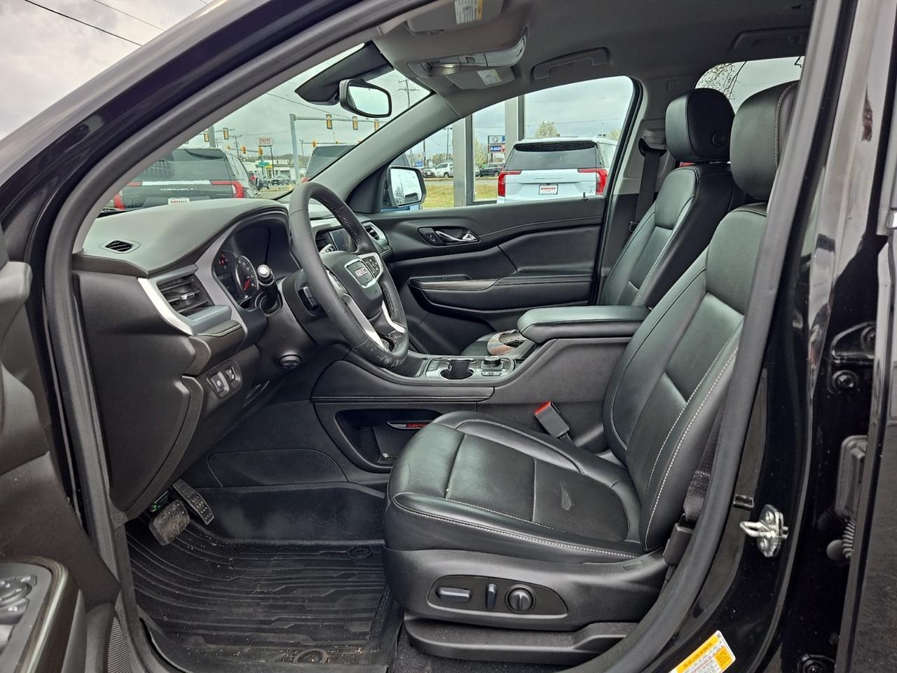 2023 GMC Acadia SLT Fredericksburg VA