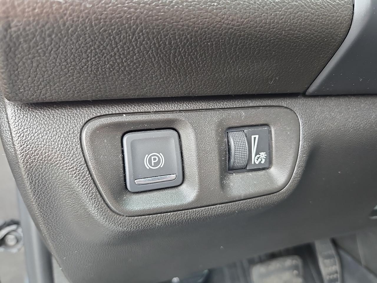 2023 GMC Acadia SLT Fredericksburg VA