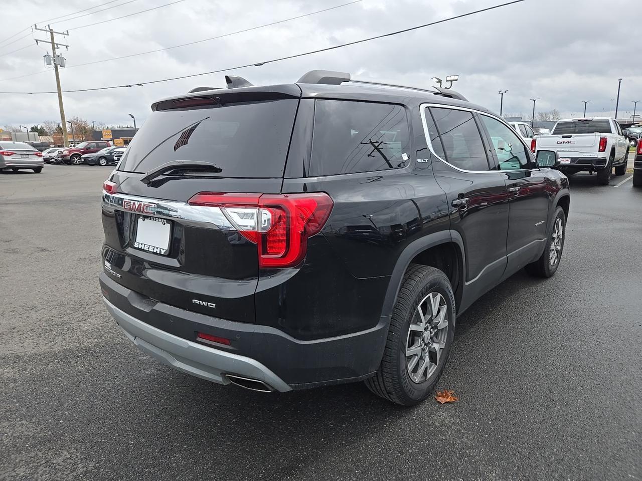 2023 GMC Acadia SLT Fredericksburg VA