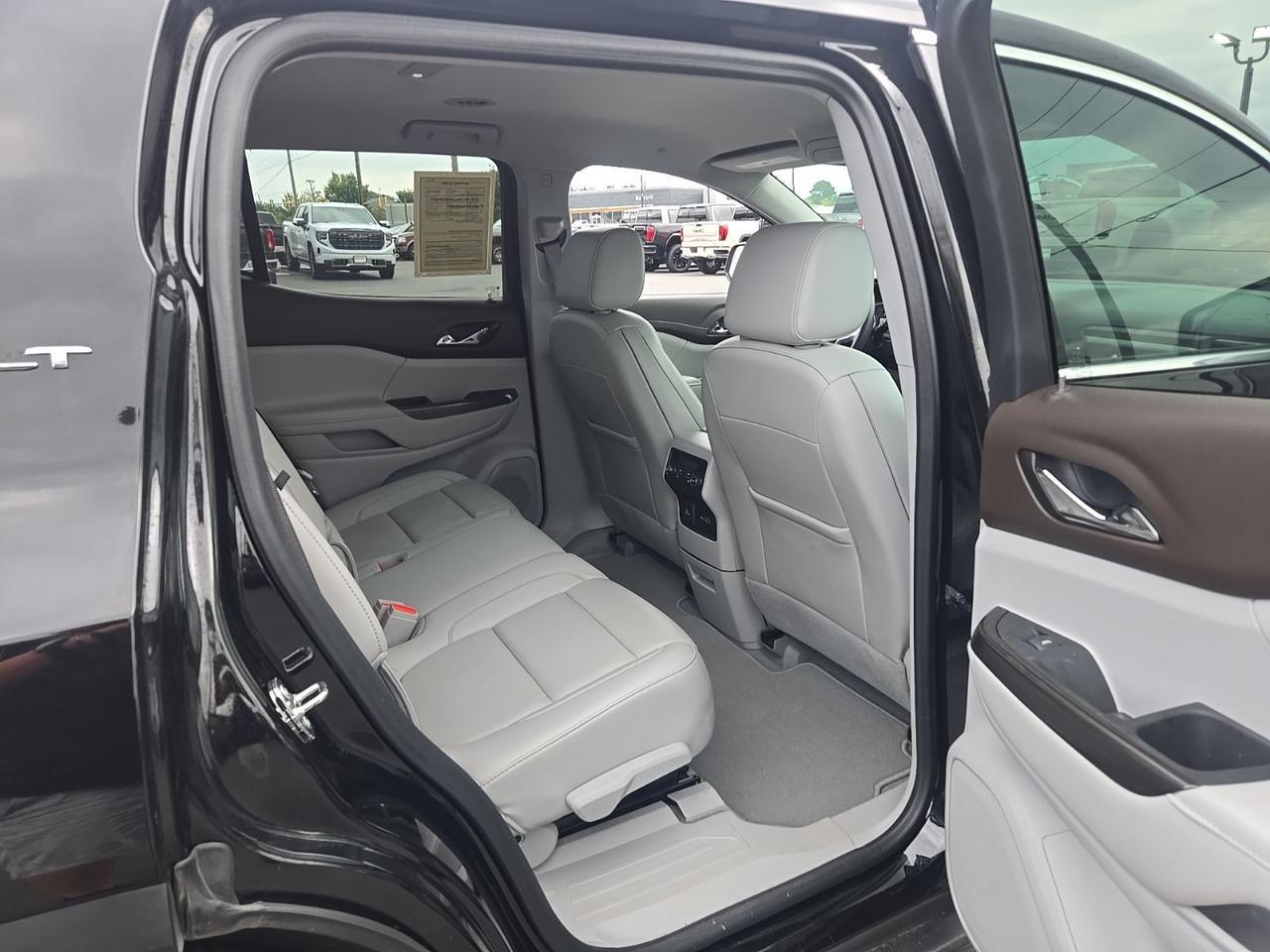 2023 GMC Acadia SLT Fredericksburg VA