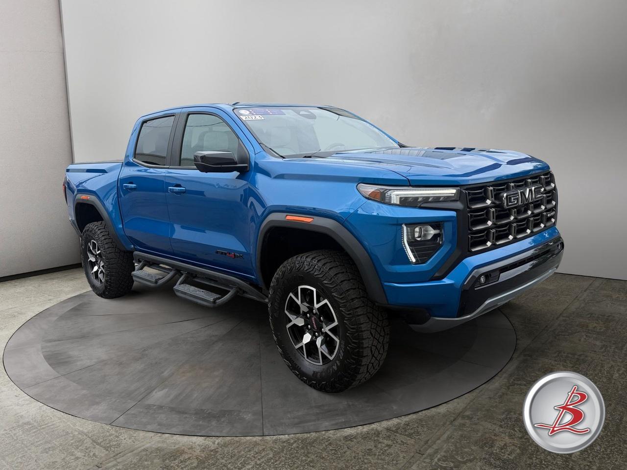 2023 GMC CANYON Crew Cab 4x4 AT4X