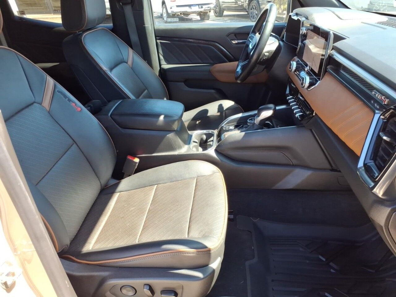 2023 GMC Canyon 4WD AT4 Uvalde TX