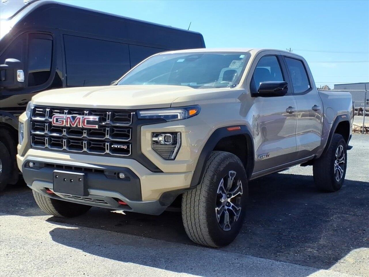 2023 GMC Canyon