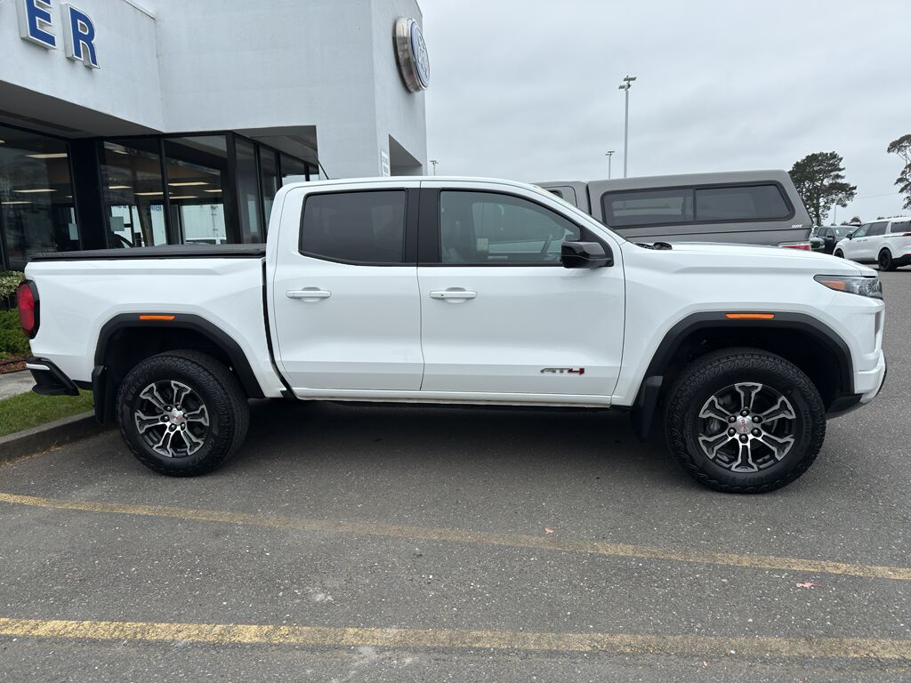 2023 GMC Canyon 4WD AT4 Eureka CA