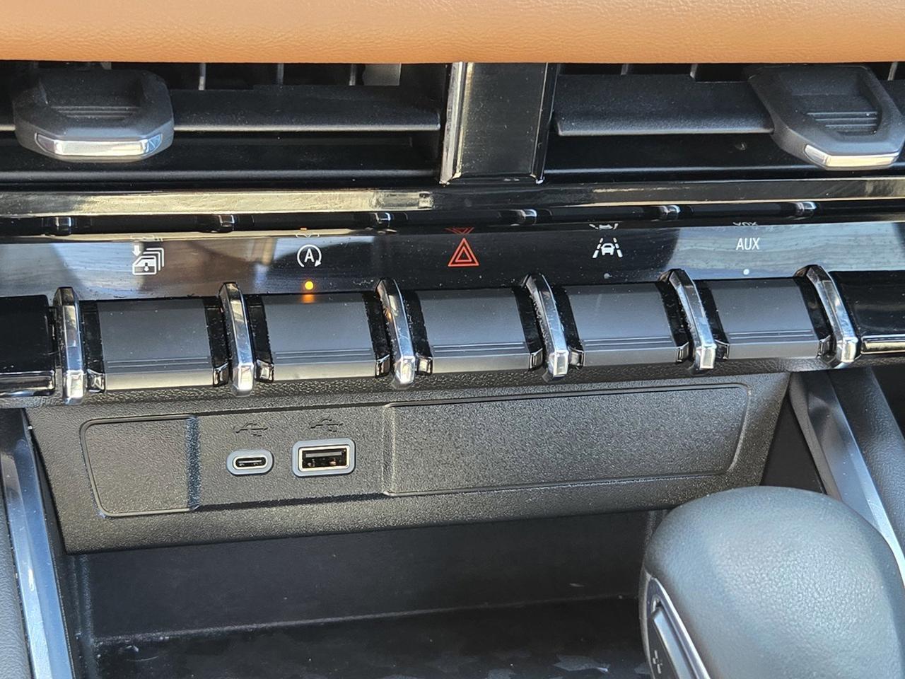 2023 GMC Canyon 4WD AT4 Roseville CA