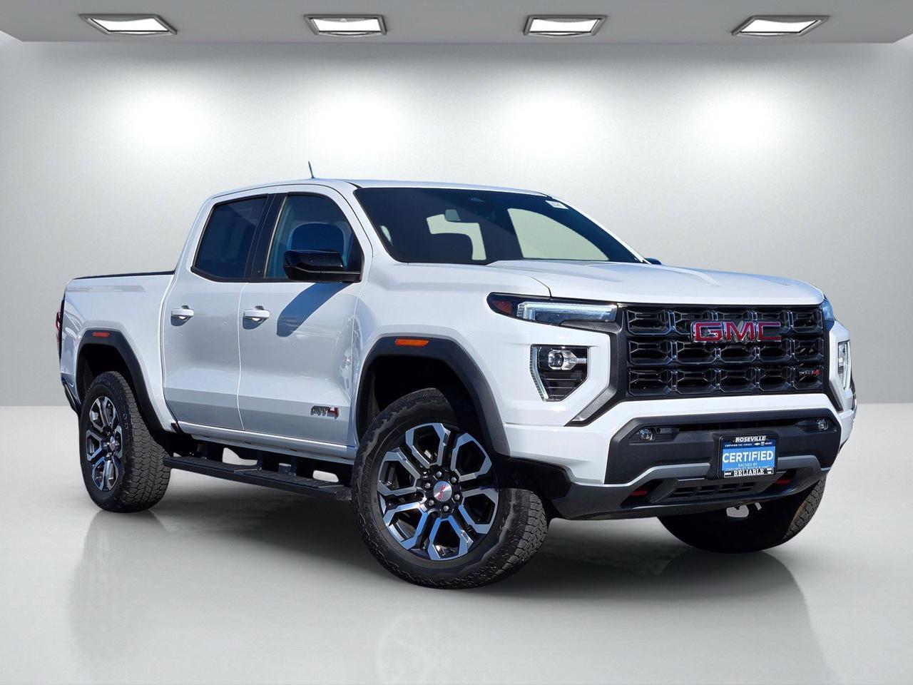 2023 GMC Canyon 4WD AT4
