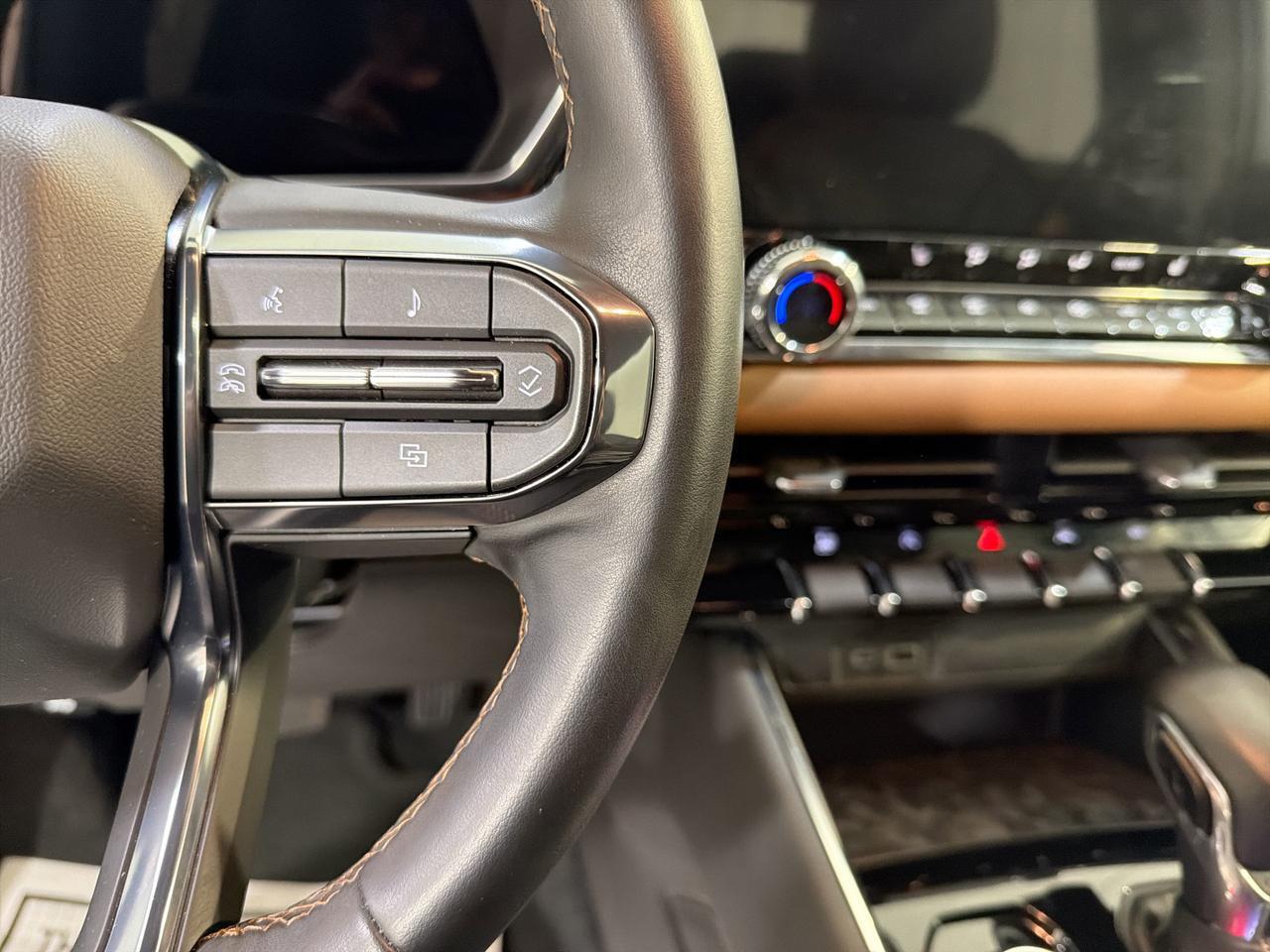 2023 GMC Canyon 4WD AT4 San Antonio TX