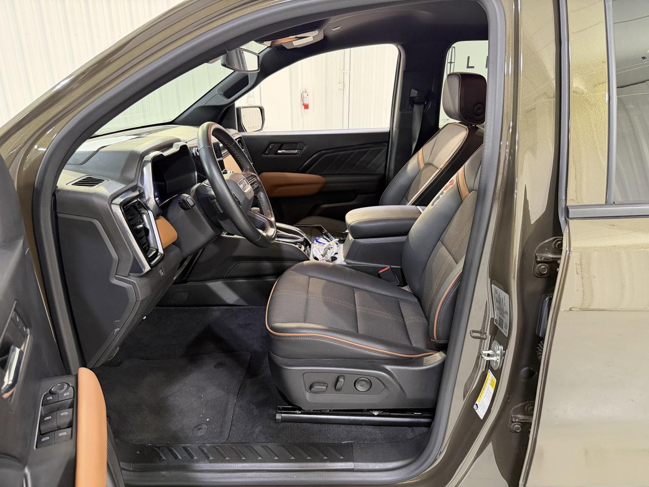 2023 GMC Canyon 4WD AT4 San Antonio TX