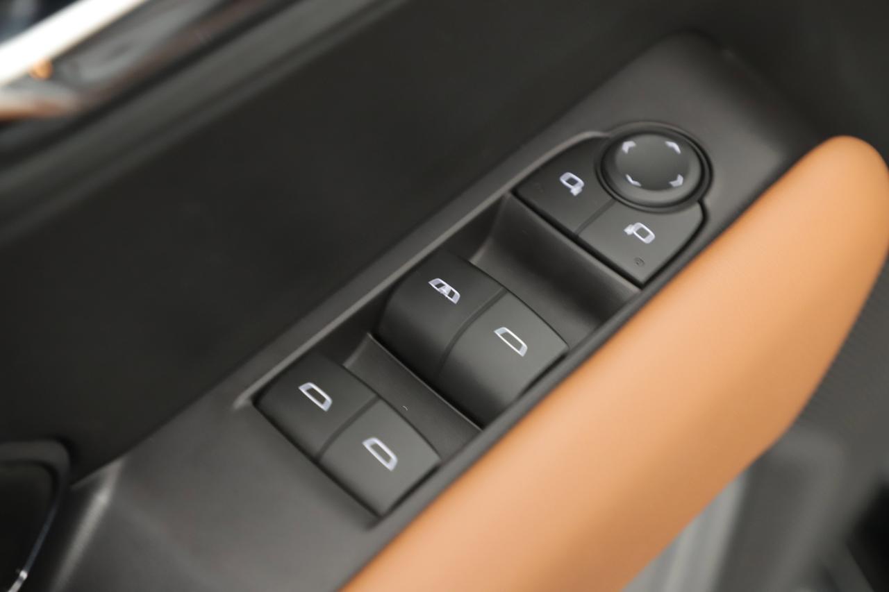 2023 GMC Canyon 4WD AT4 New Braunfels TX