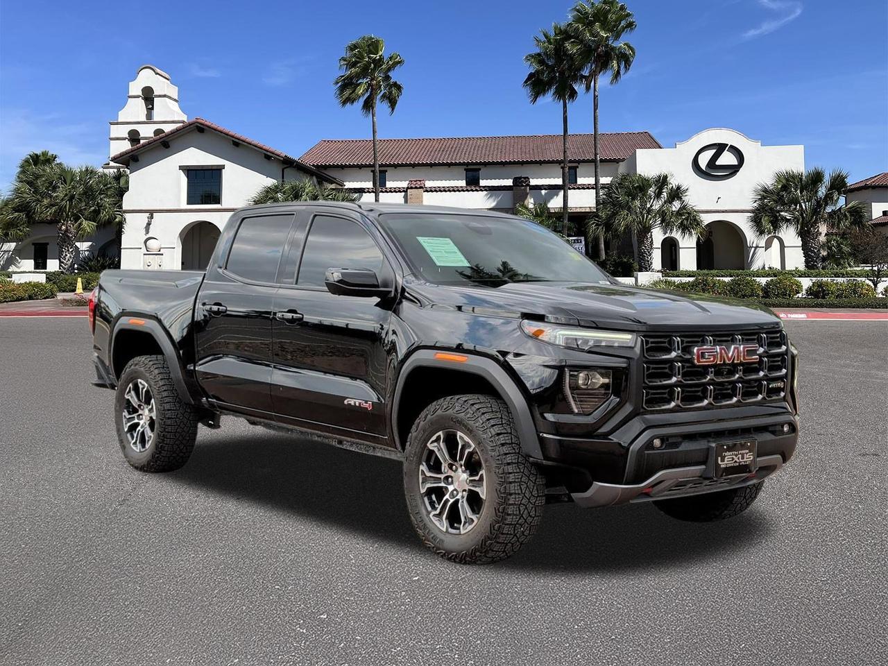 2023 GMC Canyon