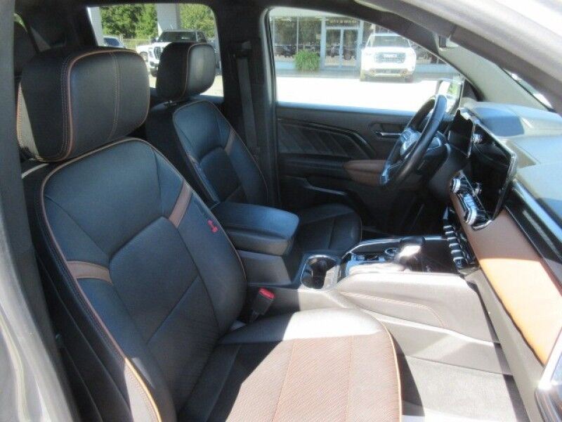 2023 GMC Canyon 4WD Crew Cab AT4 Saint George SC