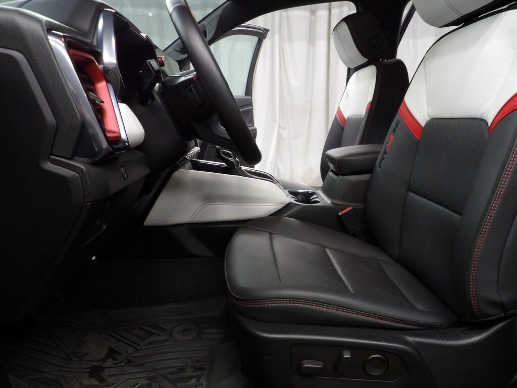 2023 GMC Canyon 4x4 Crew Cab AT4X Fond du Lac WI