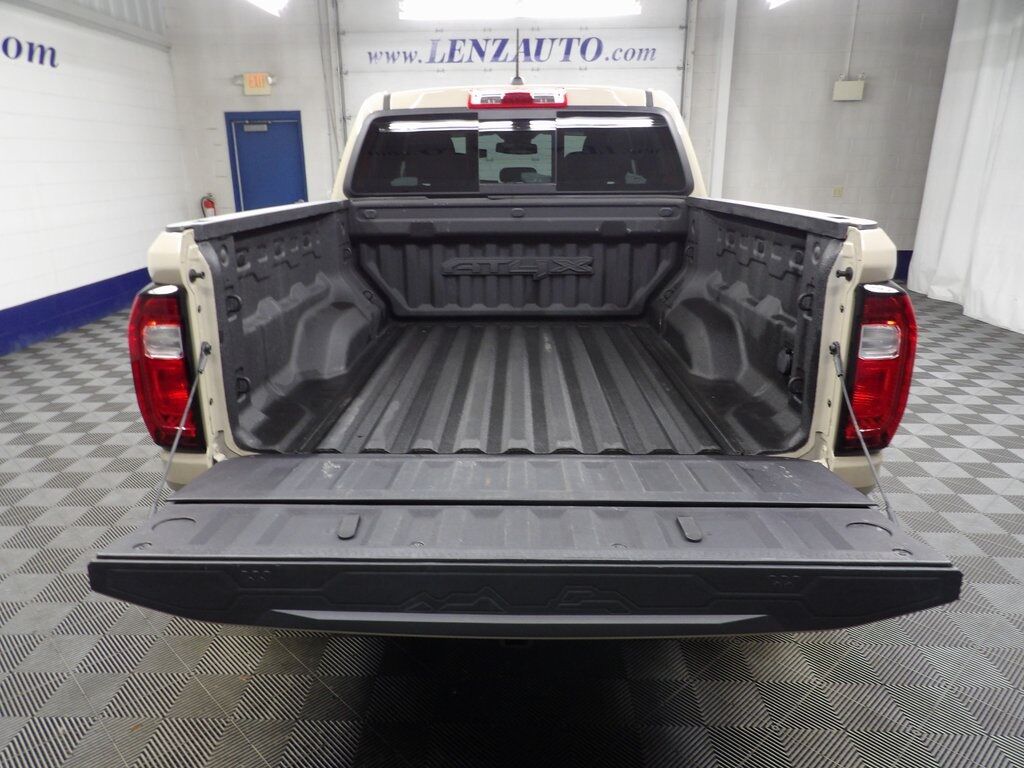 2023 GMC Canyon 4x4 Crew Cab AT4X Fond du Lac WI