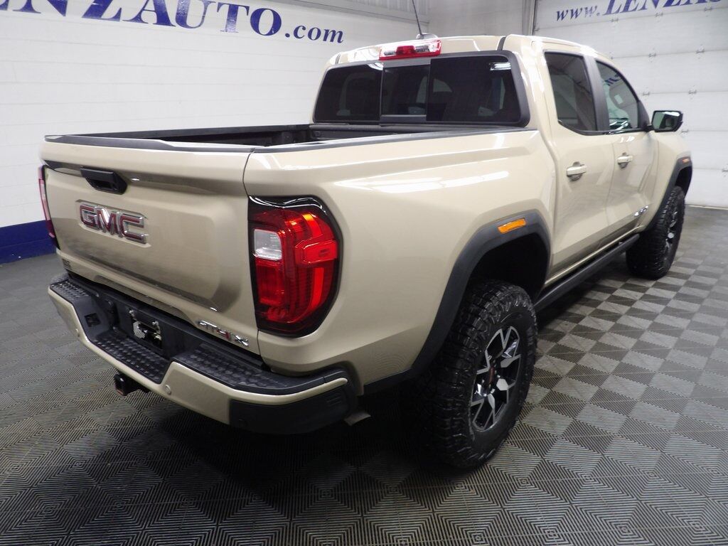 2023 GMC Canyon 4x4 Crew Cab AT4X Fond du Lac WI