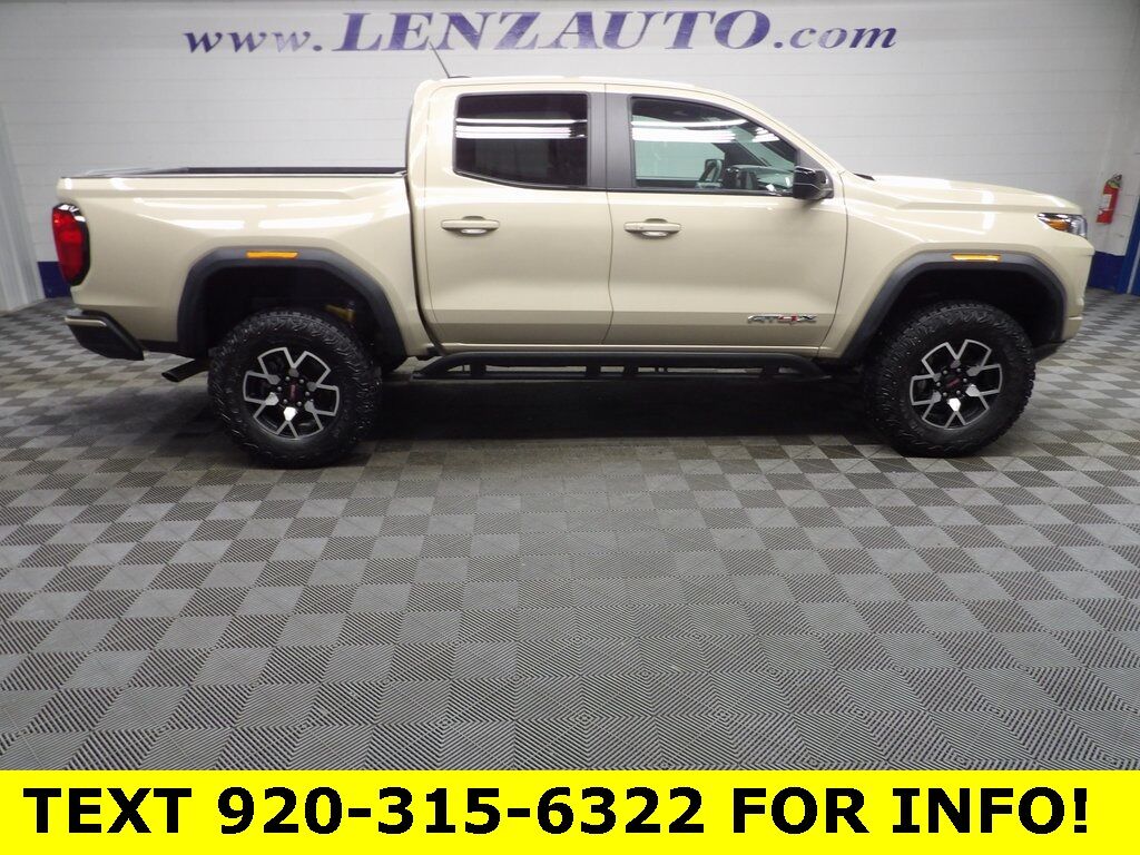 2023 GMC Canyon 4x4 Crew Cab AT4X Fond du Lac WI