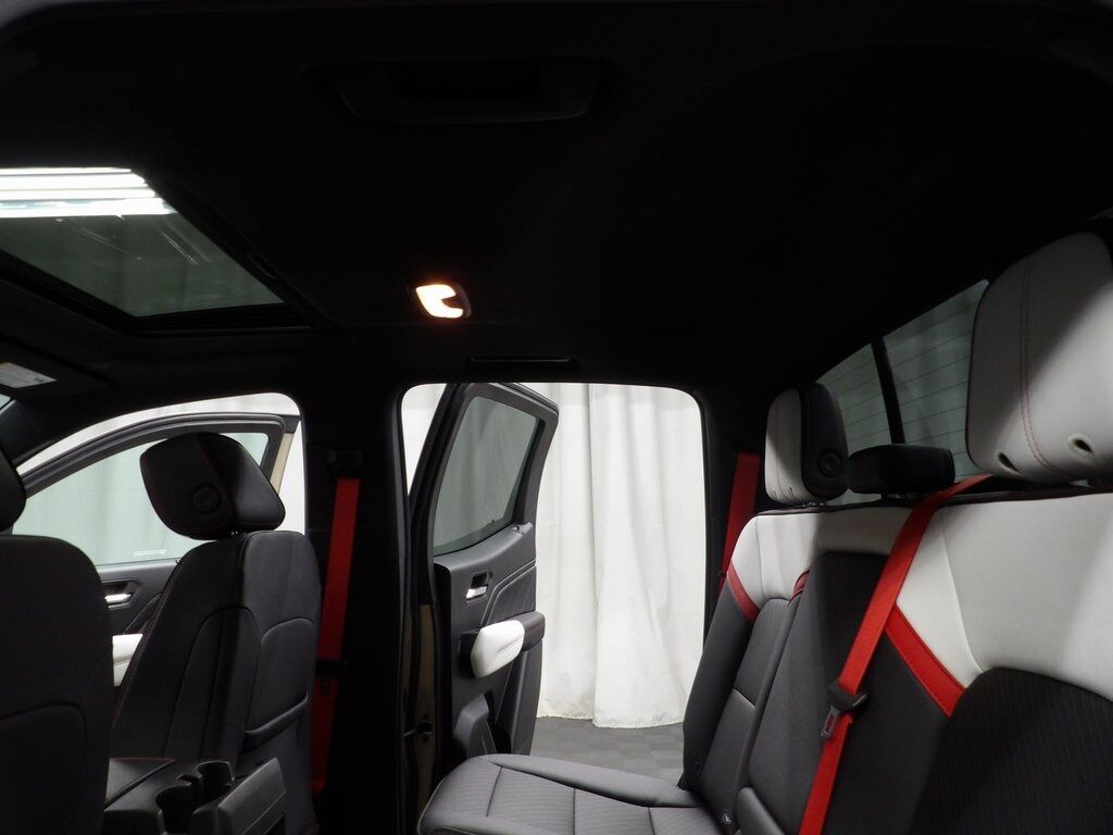 2023 GMC Canyon 4x4 Crew Cab AT4X Fond du Lac WI