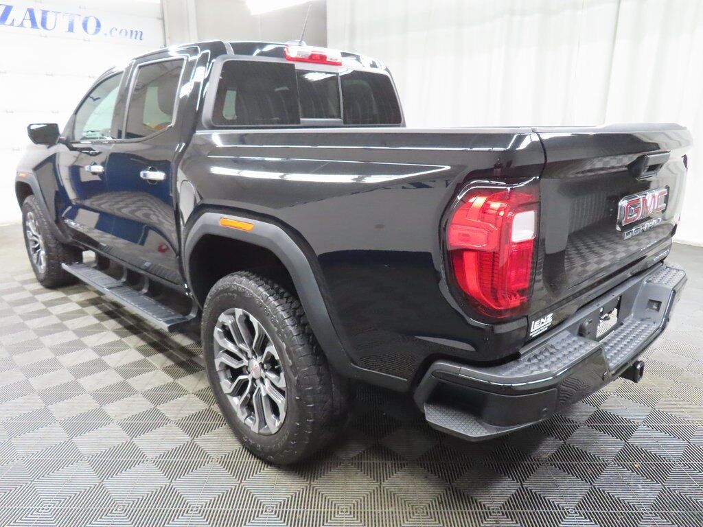 2023 GMC Canyon 4x4 Crew Cab Denali Fond du Lac WI