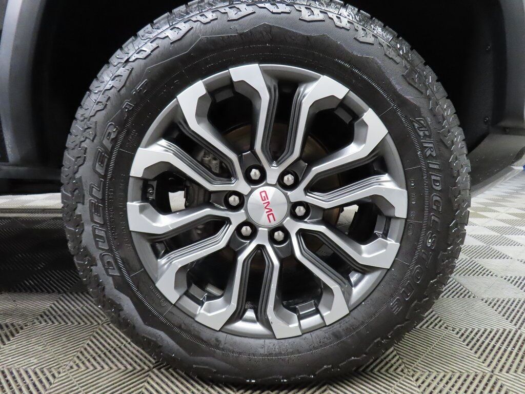 2023 GMC Canyon 4x4 Crew Cab Denali Fond du Lac WI