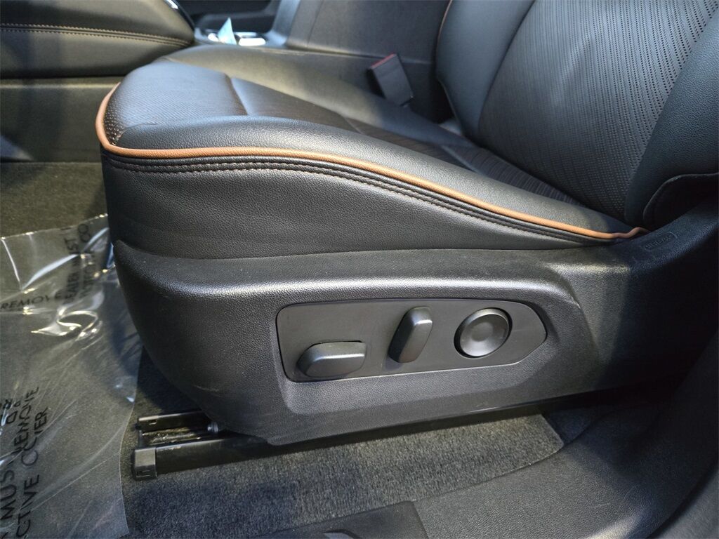 2023 GMC Canyon AT4 Roseville CA