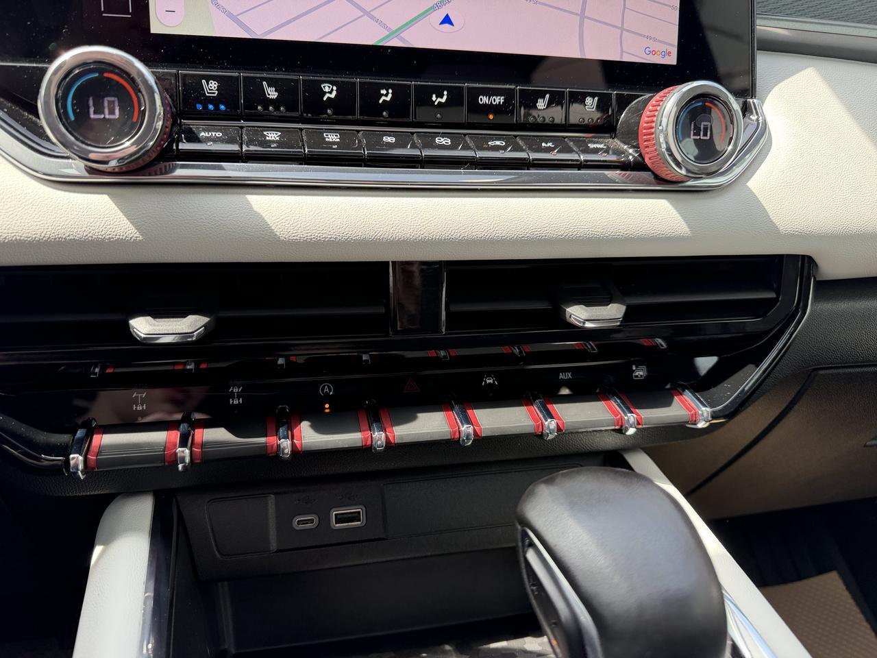 2023 GMC Canyon AT4X Crew Cab 4WD | Low KMs | NAV | Bose Audio | Heated Seats | Remote Start | Wireless Charging Redwater AB