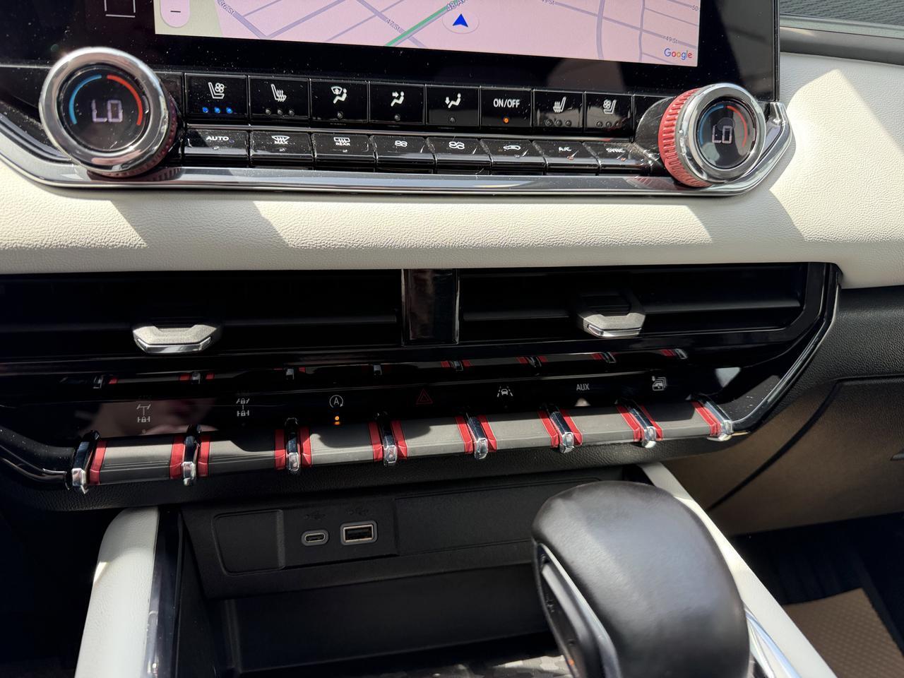 2023 GMC Canyon AT4X Crew Cab 4WD | Low KMs | NAV | Bose Audio | Heated Seats | Remote Start | Wireless Charging Redwater AB