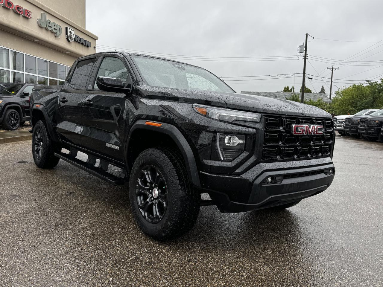2023 GMC Canyon Elevation Crew Cab 4WD | Low KMs | I4 Turbo | Backup Camera | OnStar Redwater AB