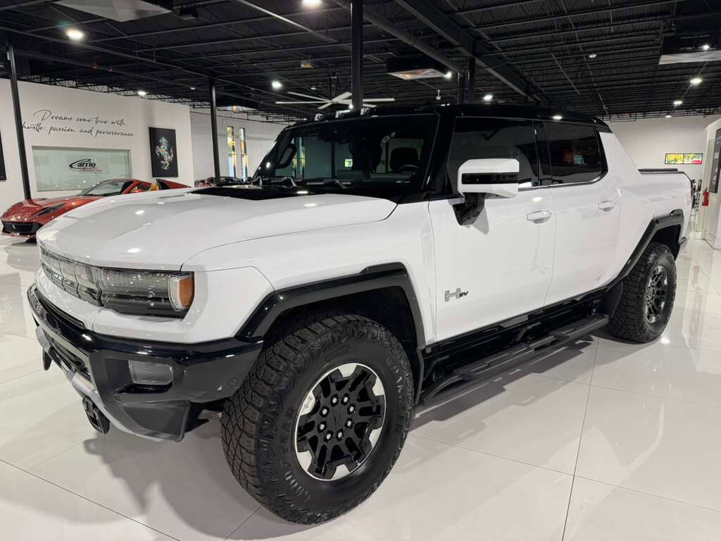 2023 GMC HUMMER EV Pickup 3X EDITION 1!! Interstellar paint, Lunar Horizon interior, Bose audio system AND MUCH MORE!!!