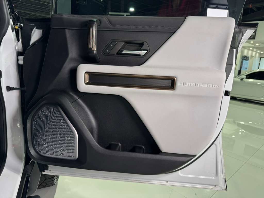 2023 GMC HUMMER EV Pickup 3X EDITION 1!! Interstellar paint, Lunar Horizon interior, Bose audio system AND MUCH MORE!!! Fort Lauderdale FL