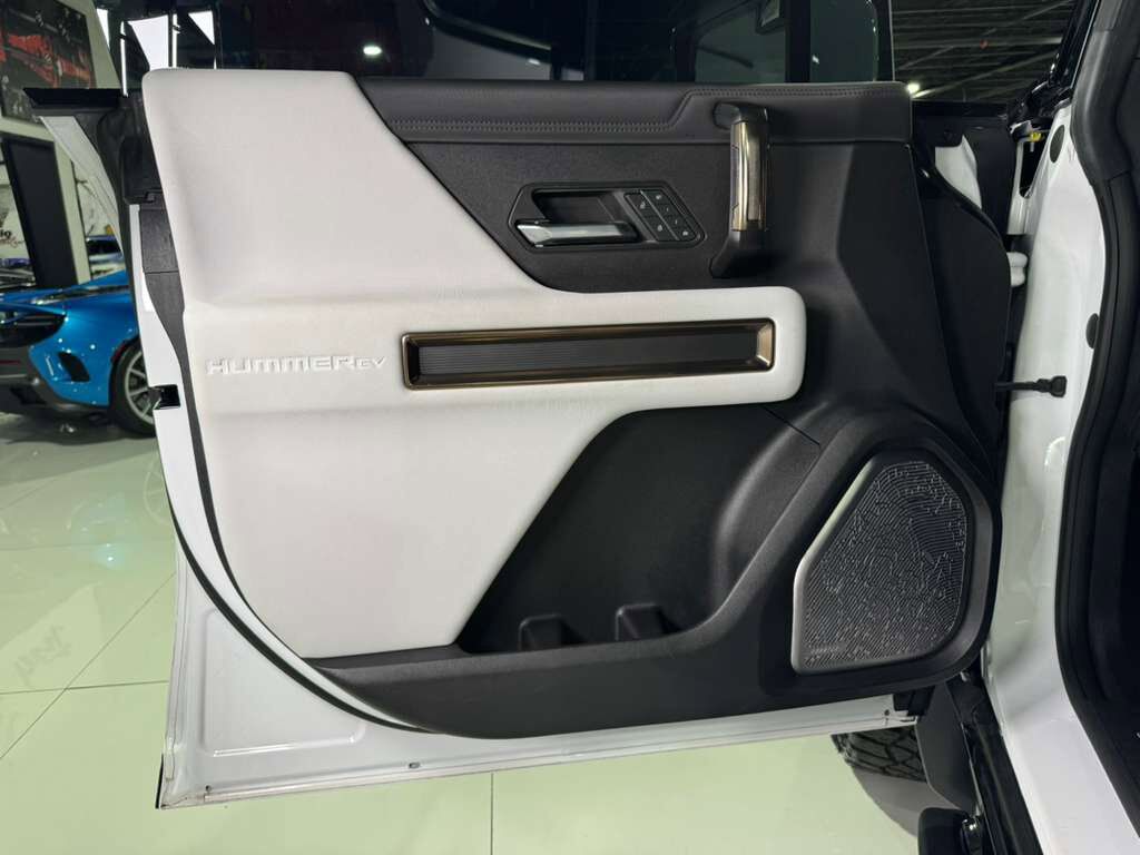 2023 GMC HUMMER EV Pickup 3X EDITION 1!! Interstellar paint, Lunar Horizon interior, Bose audio system AND MUCH MORE!!! Fort Lauderdale FL