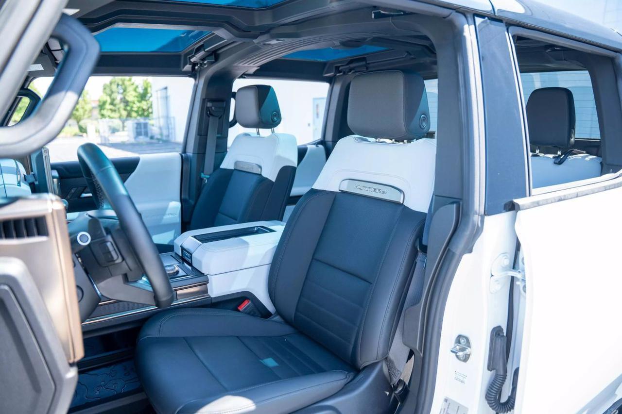 2023 GMC HUMMER EV Pickup 3X Pickup 4D 5 ft St. Louis MO