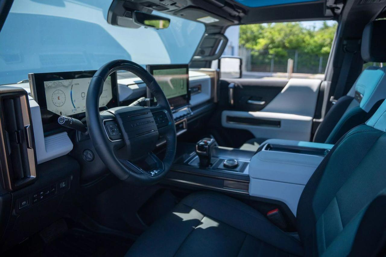 2023 GMC HUMMER EV Pickup 3X Pickup 4D 5 ft St. Louis MO