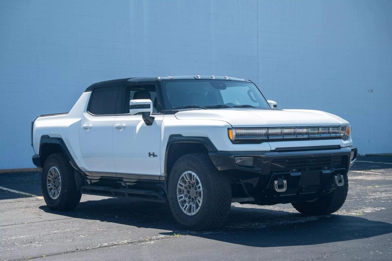 2023 GMC HUMMER EV Pickup 3X Pickup 4D 5 ft St. Louis MO