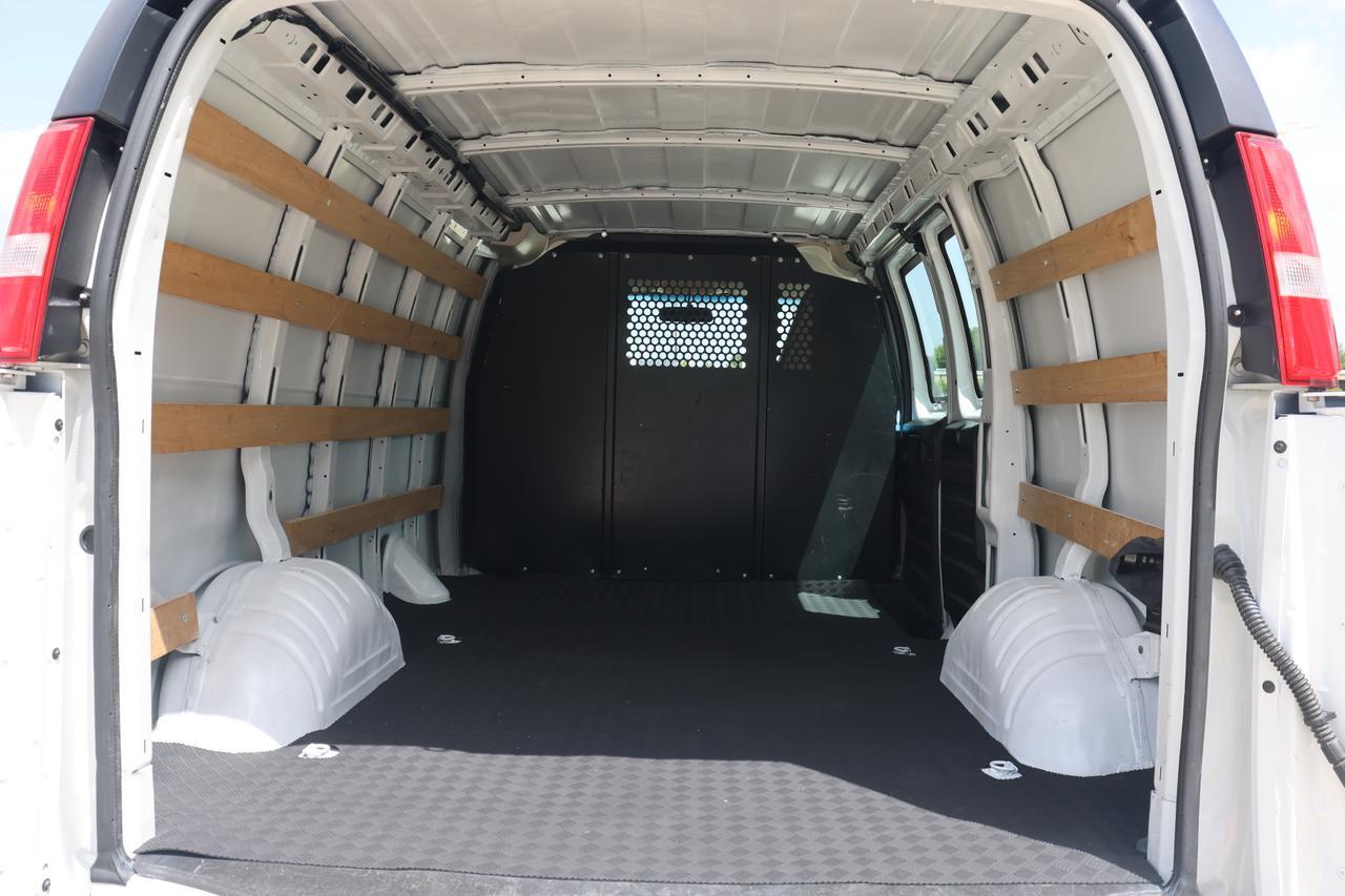 2023 GMC SAVANA G2500 Houston TX
