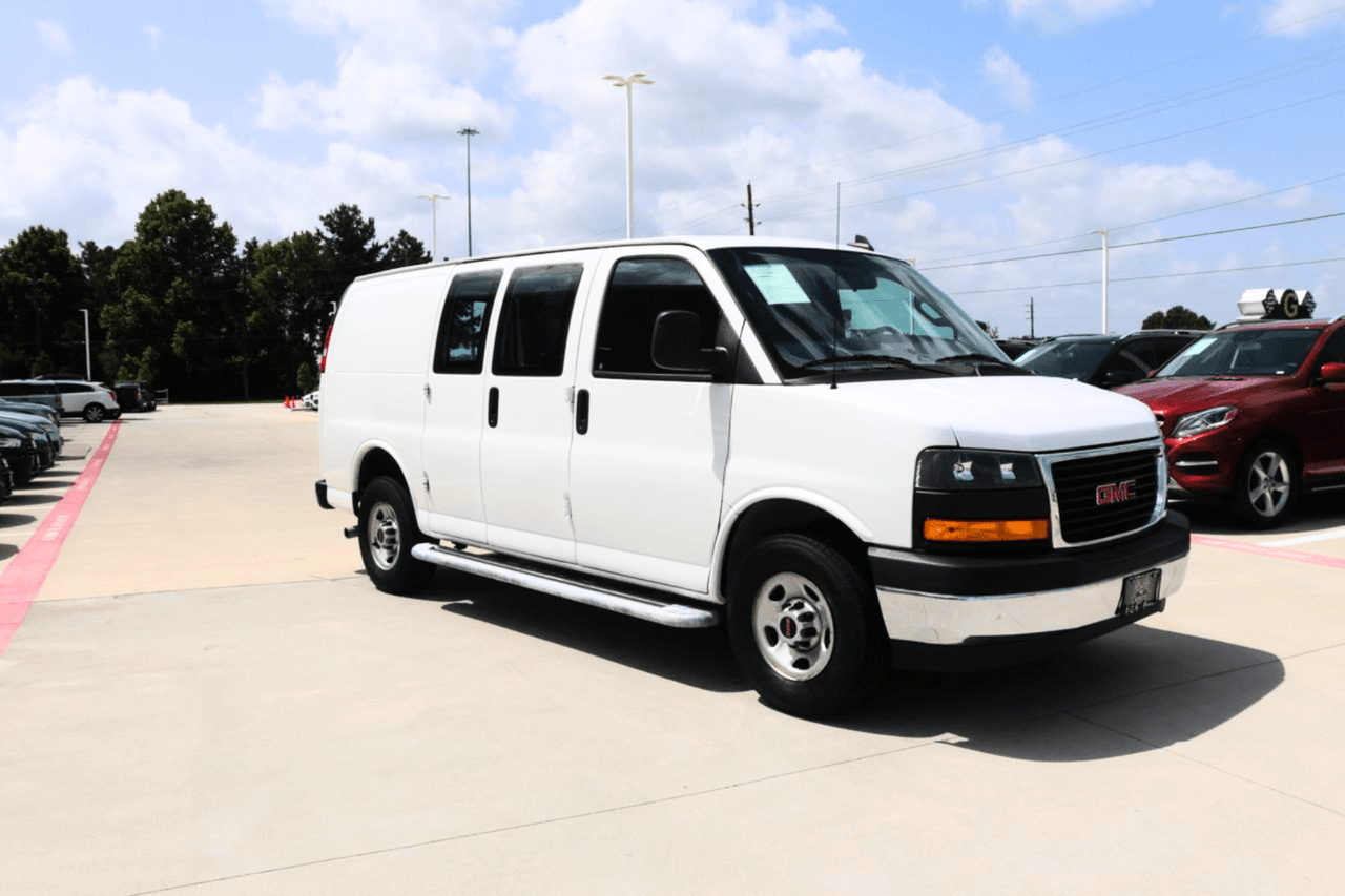 2023 GMC SAVANA G2500 Houston TX