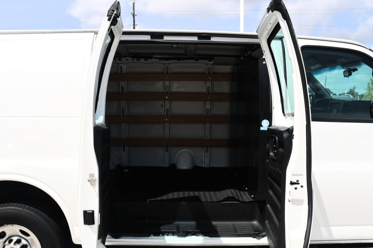 2023 GMC SAVANA G2500 Houston TX